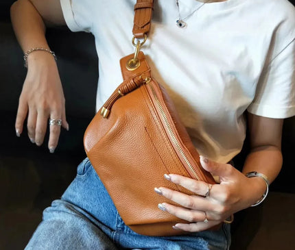 sac-banane-camel-graine-details-dores