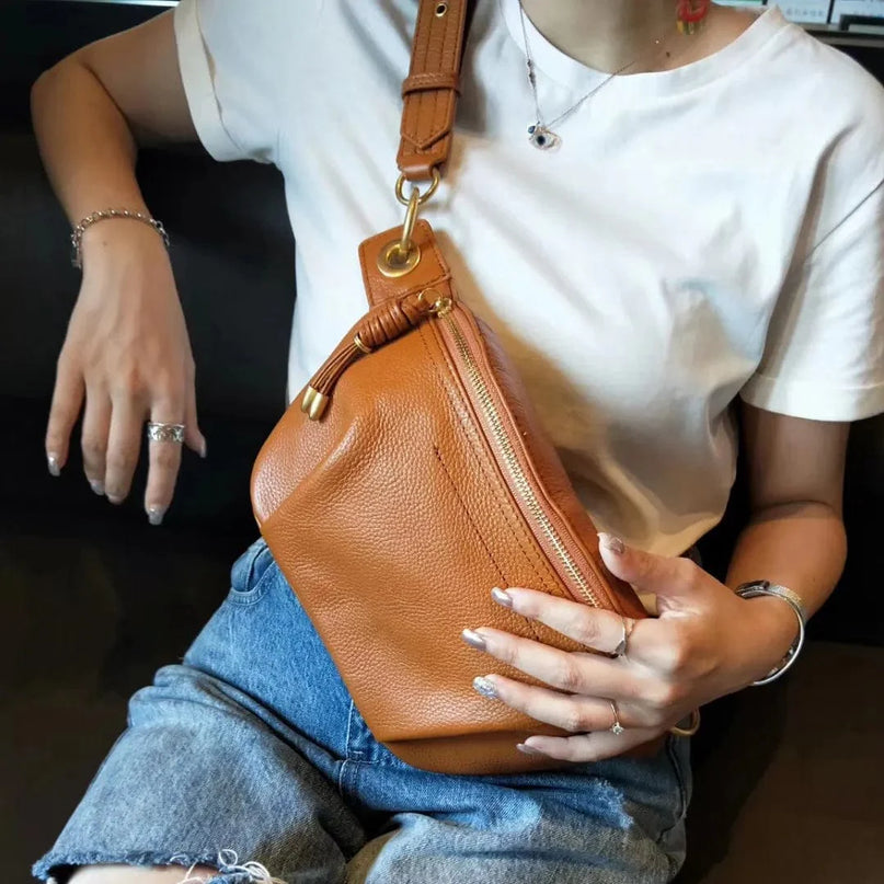 sac-banane-camel-graine-details-dores