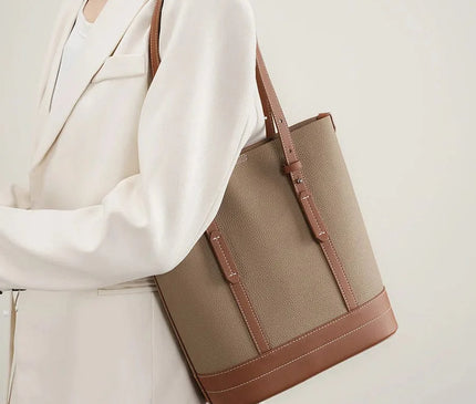 sac-cabas-structure-beige-cuir-marron-poignees-reglables