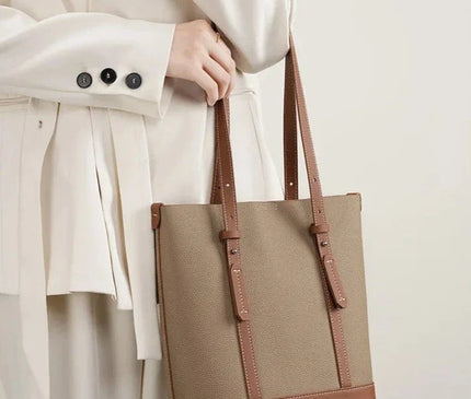 sac-cabas-structure-beige-cuir-marron-poignees-reglables