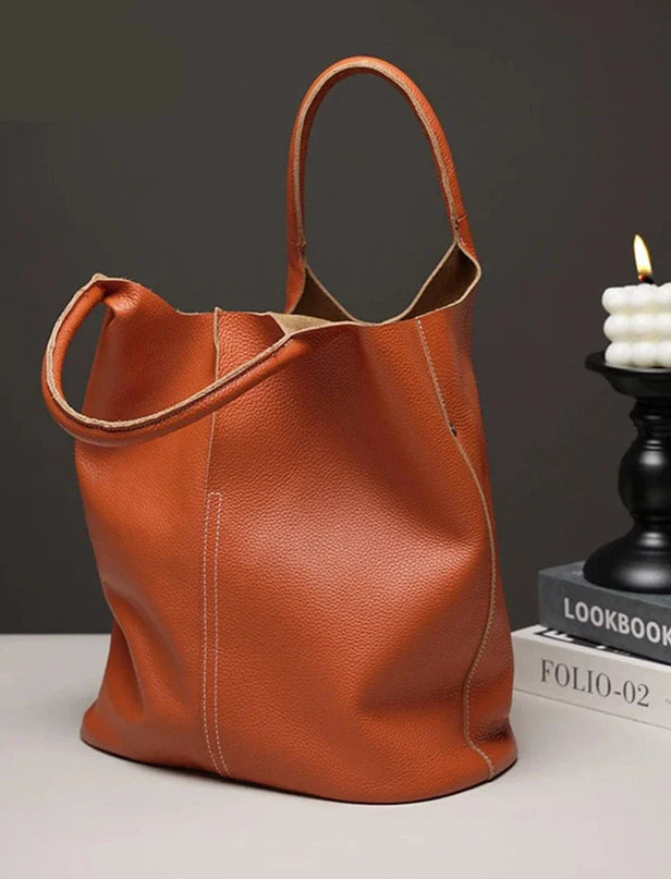 grand-cabas-noir-minimaliste-poignee-double