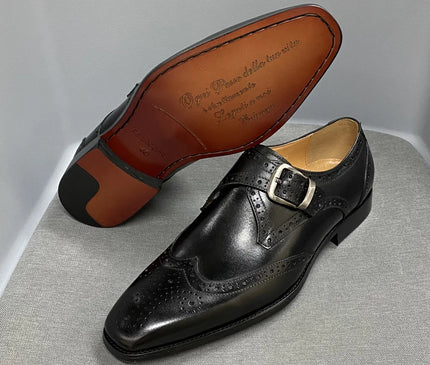 chaussures-homme-monk-strap-boucle-brogue-patine
