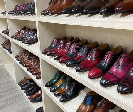 chaussures-homme-monk-strap-boucle-brogue-patine