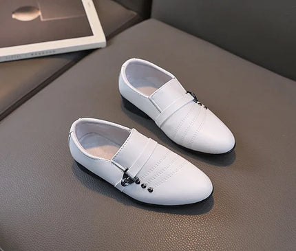 chaussures-habillees-noir-boucle-metallique
