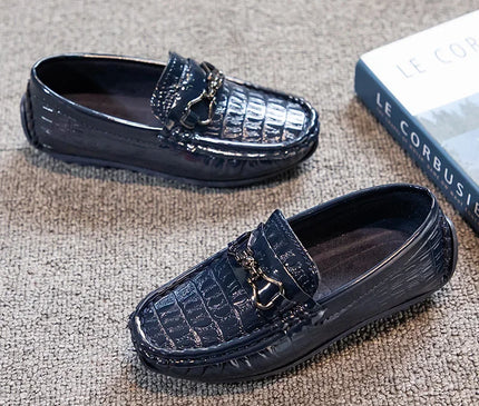 mocassins-effet-crocodile-details-metalliques