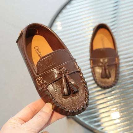 mocassins-avec-glands-et-semelle-a-picots