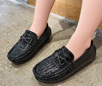 mocassins-effet-crocodile-details-metalliques