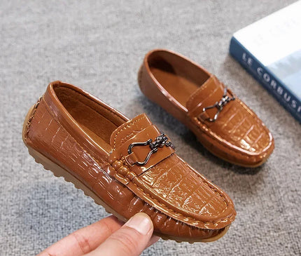 mocassins-effet-crocodile-details-metalliques