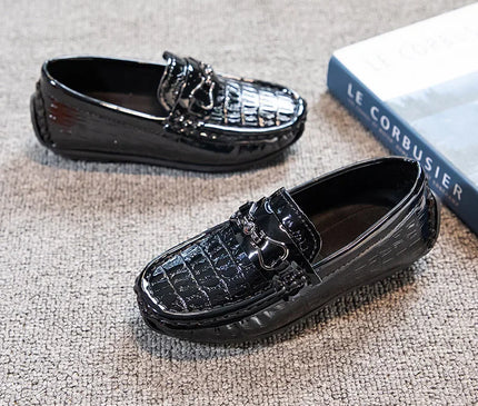 mocassins-effet-crocodile-details-metalliques