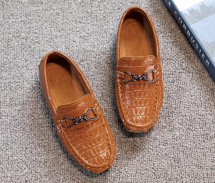 mocassins-effet-crocodile-details-metalliques