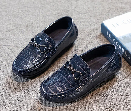 mocassins-effet-crocodile-details-metalliques