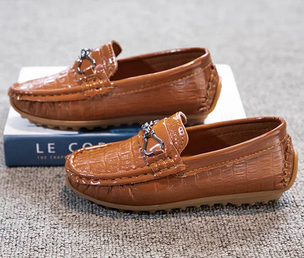 mocassins-effet-crocodile-details-metalliques