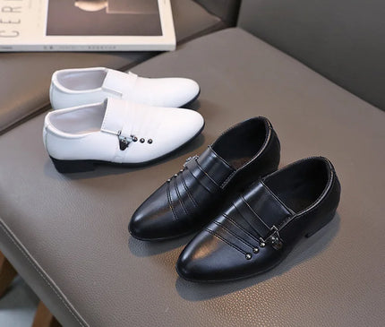 chaussures-habillees-noir-boucle-metallique
