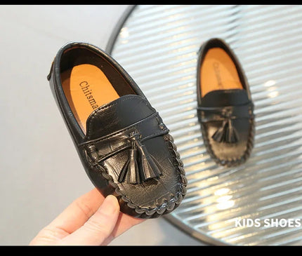 mocassins-avec-glands-et-semelle-a-picots