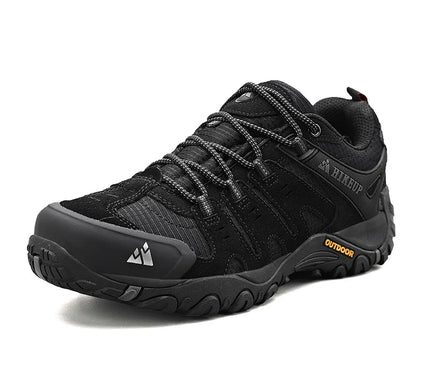 chaussure-randonnee-grise-details-rouges