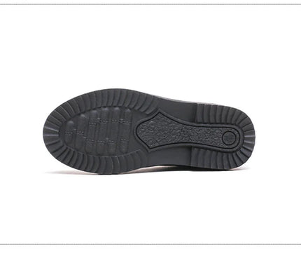 chaussures-a-lacets-noires-details-brogue
