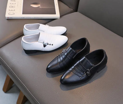 chaussures-habillees-noir-boucle-metallique