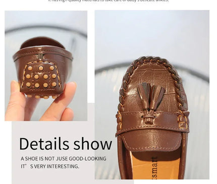 mocassins-avec-glands-et-semelle-a-picots
