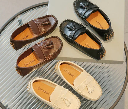 mocassins-avec-glands-et-semelle-a-picots
