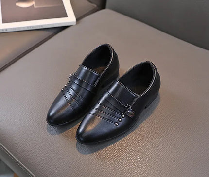 chaussures-habillees-noir-boucle-metallique