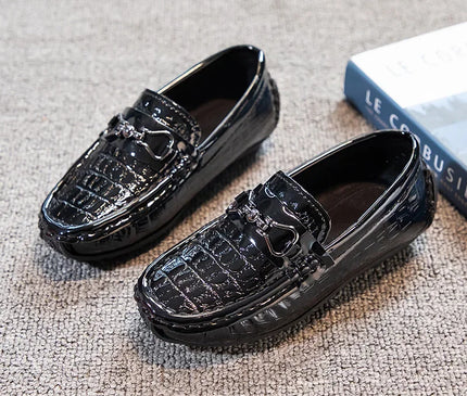 mocassins-effet-crocodile-details-metalliques