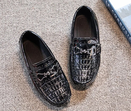 mocassins-effet-crocodile-details-metalliques