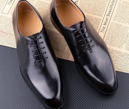 chaussures-lacets-marron-fonce-tenues-formelles