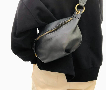 sac-bandouliere-noir-souple-sangle-chaine-doree