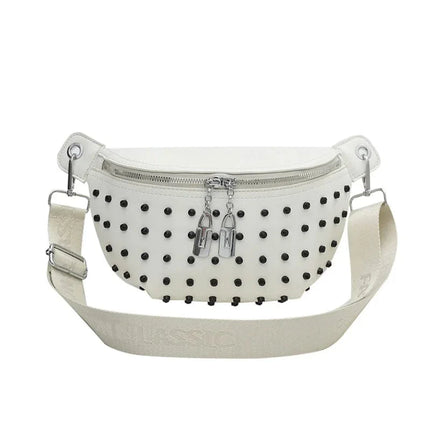 sac-banane-arrondi-cloute-sangle-creme