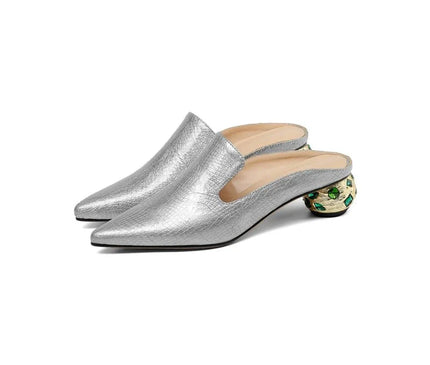 mule-argentee-talon-cristaux-verts