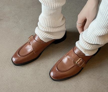 mule-marron-boucle-doree-talon-rectangulaire