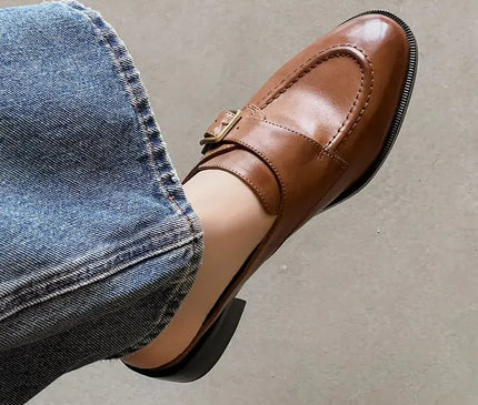 mule-marron-boucle-doree-talon-rectangulaire