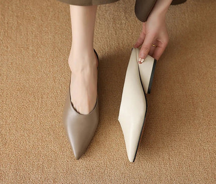 mules-bout-pointu-talon-carre-5-cm-minimalistes