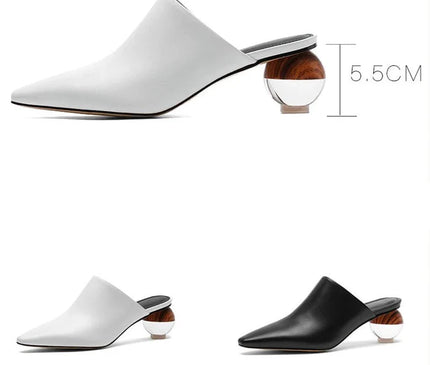 mule-noire-minimaliste-talon-sphere-audacieux