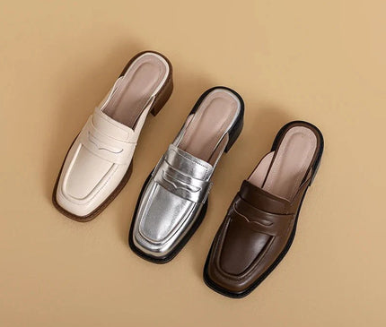 mule-ouverte-argentee-talon-carre