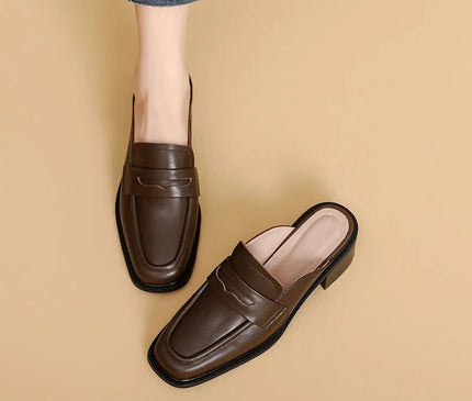 mule-ouverte-argentee-talon-carre