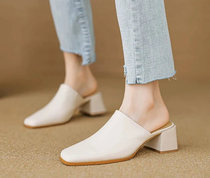 mule-femme-bout-carre-talon-moyen