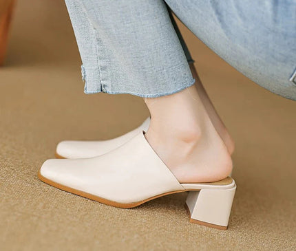 mule-femme-bout-carre-talon-moyen