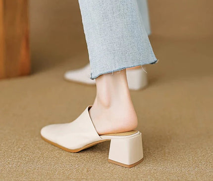 mule-femme-bout-carre-talon-moyen