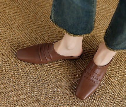 mule-femme-marron-minimaliste-bout-pointu