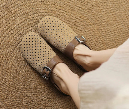 sabot-minimaliste-beige-bride-perforations