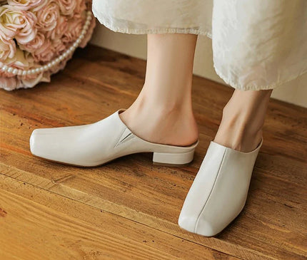 mules-argentees-bout-carre-talon-bas