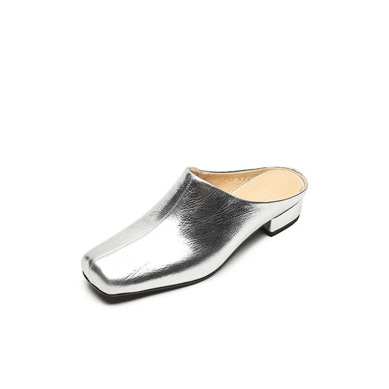 mules-argentees-bout-carre-talon-bas