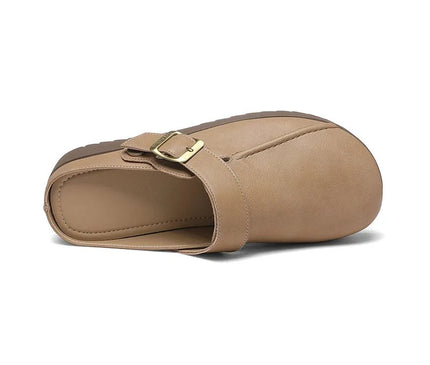 mules-minimalistes-beige-boucle-doree