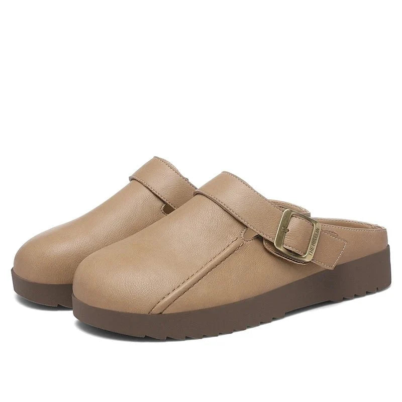 mules-minimalistes-beige-boucle-doree