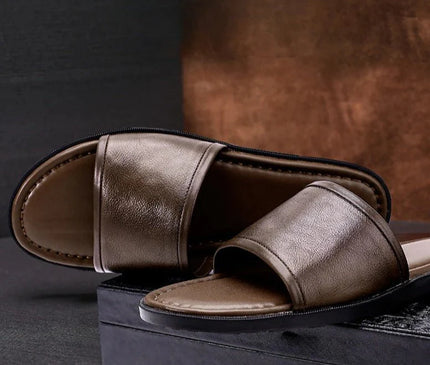 mule-marron-minimaliste-homme-ligne-epuree
