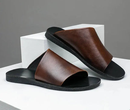 sandales-minimalistes-marron-noir-ouvertes