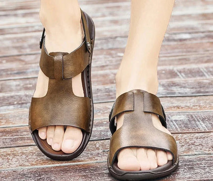 sandale-homme-marron-patinee-bride-ajustable