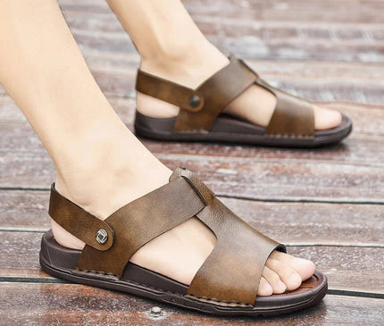 sandale-homme-marron-patinee-bride-ajustable