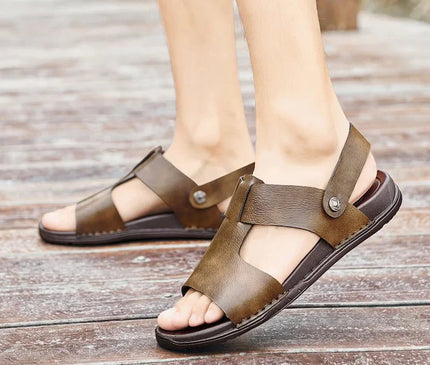 sandale-homme-marron-patinee-bride-ajustable